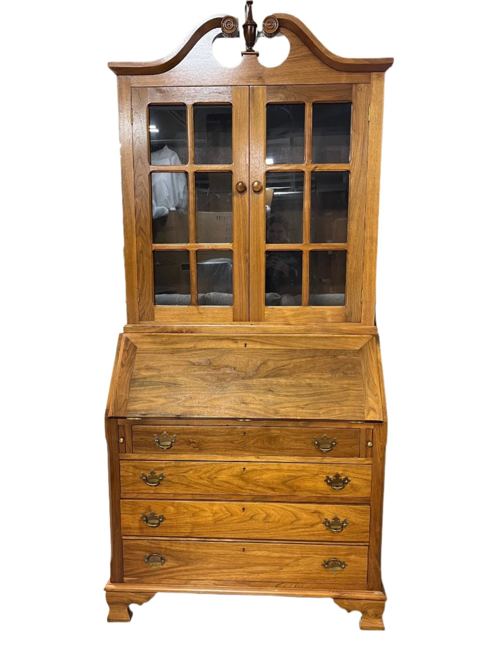 Chippendale Secretary w/Hutch | Walnut