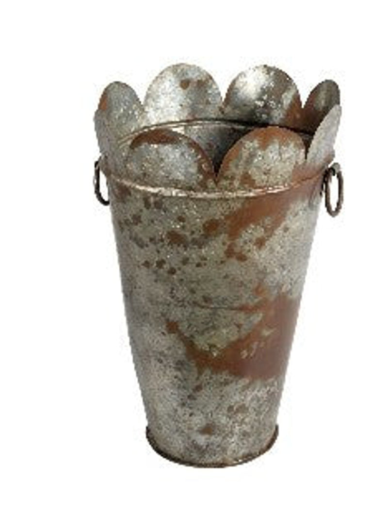 Scalloped Iron Planter