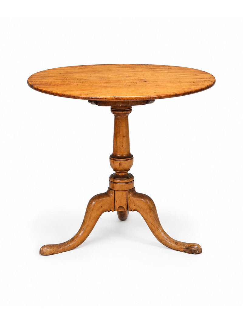 American Queen Anne Tilt-Top Tea Table