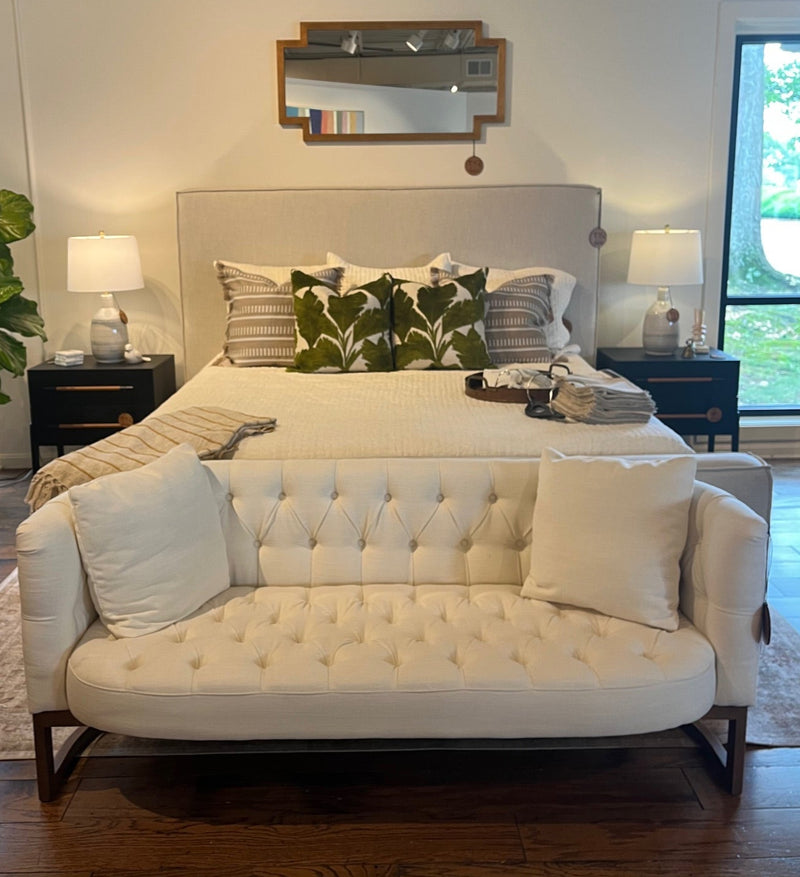 Curved Tufted Sofa | PJ264