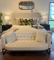 Curved Tufted Sofa | PJ264