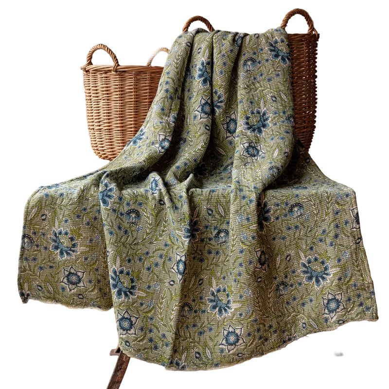 Plumbago Botanical Print Cotton Throw