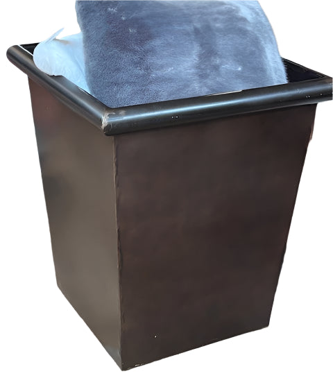 Medium Iron Planter