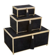 SM Black Valveteen Box w/Tassel